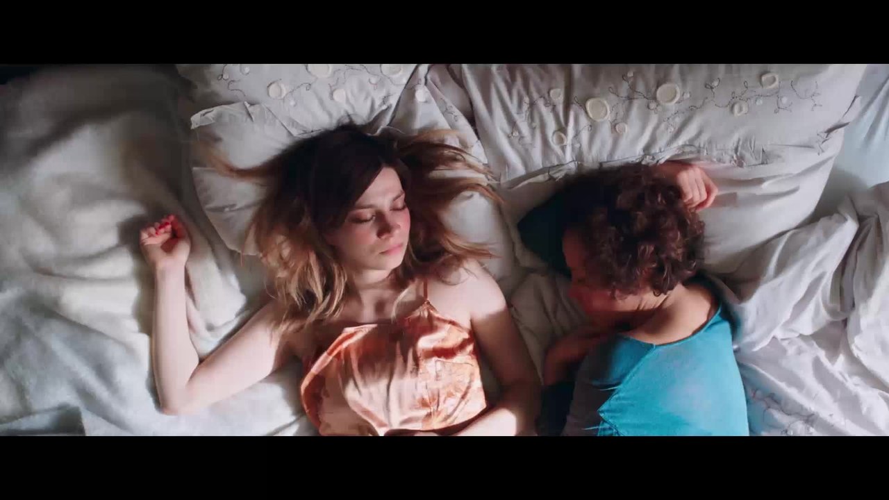 MÃ¤ngelexemplar - Clip 06 Karos Mutter kÃ¼mmert sich um eine gleichbleibende Routine (Deutsch) HD