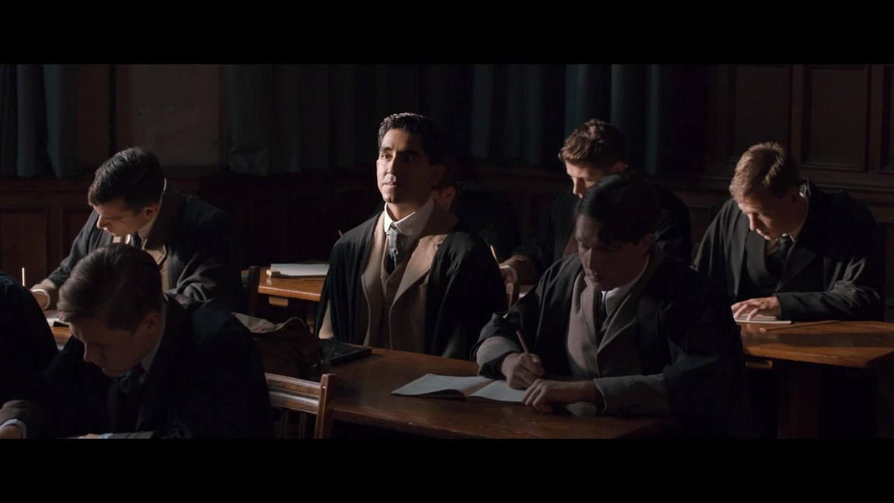 Die Poesie des Unendlichen - Clip 06 Srinivasa stellt einen Mathematikprofessor (Deutsch) HD