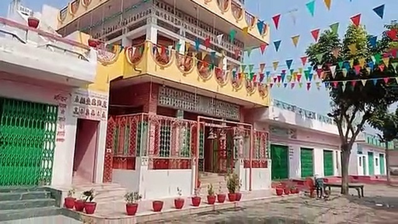दुष्कर्म की जांच करने समोधीपुर गांव पहुंची सीबीसीआईडी की टीम