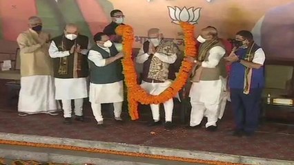 PM Modi reaches BJP HQ, will address party workers