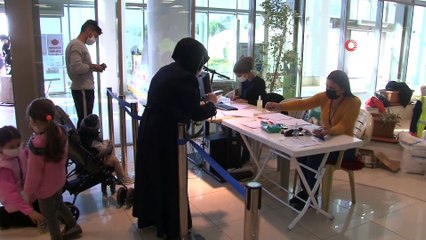 Çadır alanlarında büyük beden ve kışlık kıyafet ihtiyacı