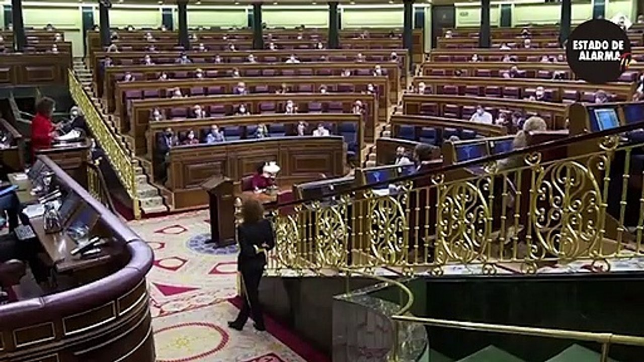 El Gobierno bajará POR FIN el IVA de las mascarillas tras las CRÍTICAS recibidas