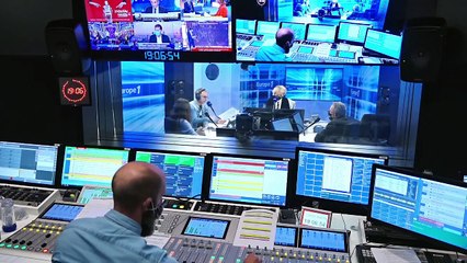 Élection américaine : Marine Le Pen ne reconnaît "absolument pas" la victoire de Joe Biden