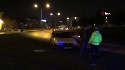 - Tır ile otomobilin karıştığı kazada yürekler ağza geldi