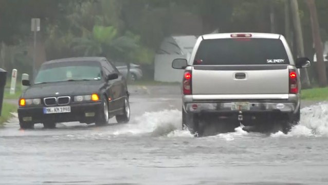 Eta's flooding submerges St. Petersburg neighborhoods