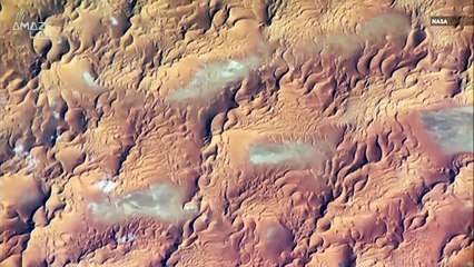 'Megaripples' Seen Moving Across Mars for the First Time