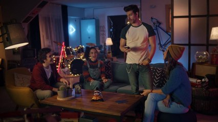 Umay Kaboğlu’nun rol aldığı reklam: Doritos Risk 2.0