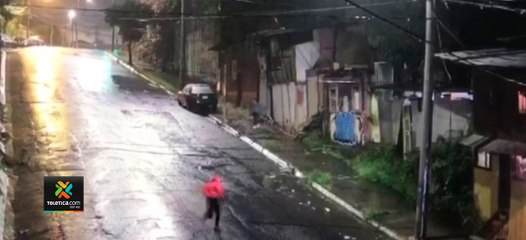 tn7-Delincuentes-destruyeron-a-balazos-cámaras-de-seguridad-de-Tibás-111120