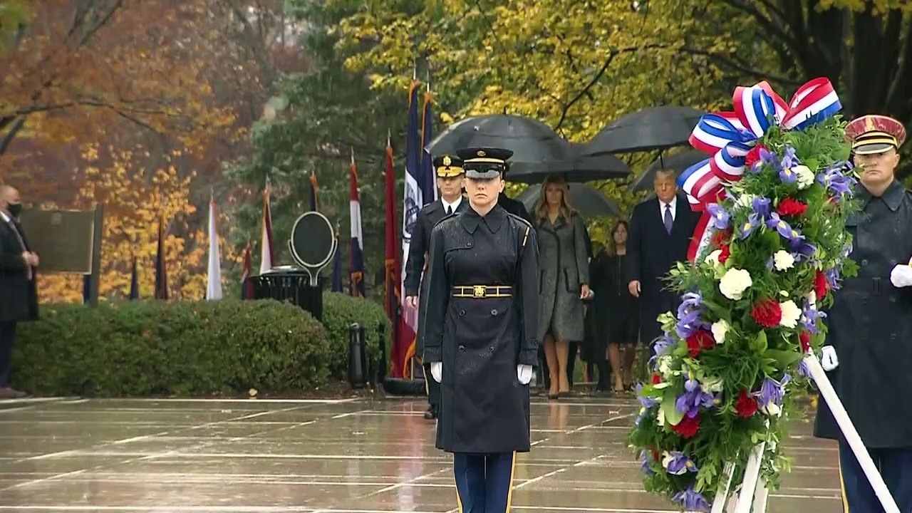 Trump bleibt bei erstem öffentlichen Auftritt nach Niederlage stumm