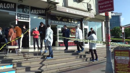 Sancaktepe’de silahlı kuyumcu soygunu: İş yeri sahibinin oğlu yaralandı