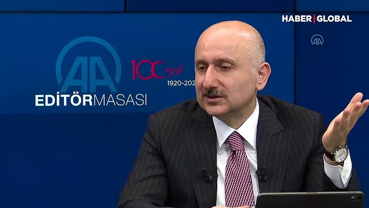 Bakan Karaismailoğlu: "Pandemi döneminde 5,7 milyar dolar yatırım yaptık."