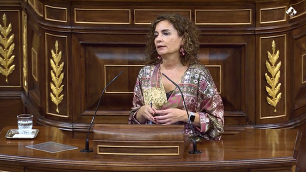 Montero pide a ERC y Cs huir de "vetos cruzados"