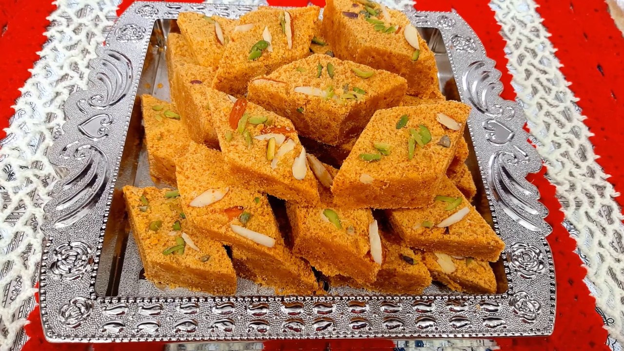 besan ki barfi  recipie - besan ki barfi recipe|besan ki barfi kaise banate hain |diwali sweets | besan ki chakki | Chef Amar