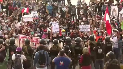 Revuelta en Perú contra el nuevo presidente interino