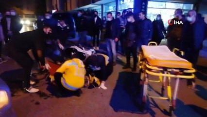 Elektrikli bisikletteki iki kardeşe hafif ticari otomobilin çarptığı anlar kamerada