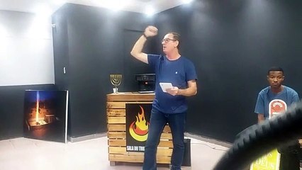 Pr.Douglas Macknight - Domínio Territorial Espiritual