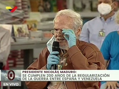Luis Britto García: A través de la lectura podemos tener acceso a las voces más distantes