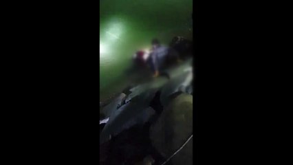 여수 앞바다에서 승용차 추락...1명 숨져 / YTN