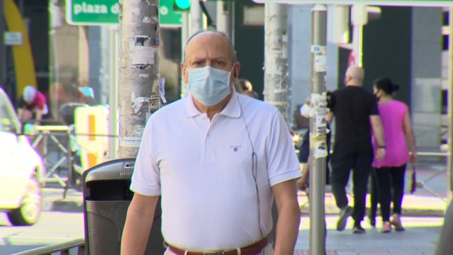 Así han reaccionado los ciudadanos a la bajada de precio de las mascarillas quirúrgicas