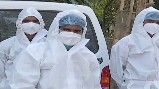 Delhi: With mounting Covid deaths, cremation grounds run out of space