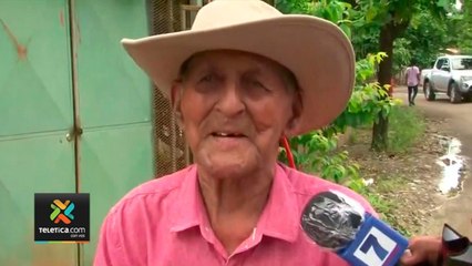 tn7-adulto-mayor-afectado-por-lluvias-recibio-una-sorpresa-201120