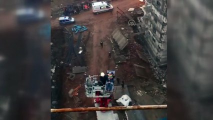 KONYA - Vinçte mahsur kalan kişi kurtarıldı