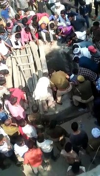 आपसी विवाद में भतीजी ने पी डाई तो बुआ ने कुएं में कूदकर दी जान