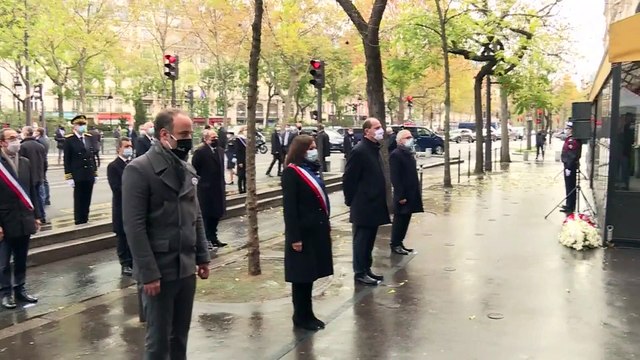 Η Γαλλία απέτισε φόρο τιμής στα θύματα των τρομοκρατικών επιθέσεων της 13ης Νοεμβρίου 2015
