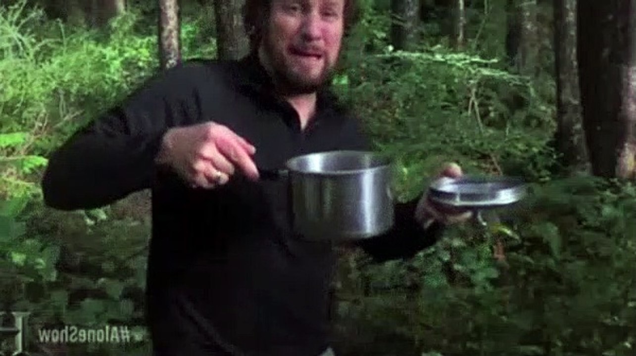 Alone S01E04 Stalked