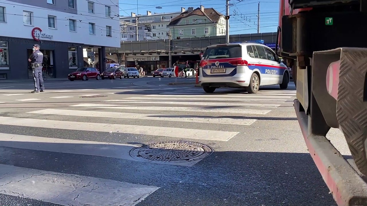 Lkw erfasste Radlerin: Schwerer Unfall in Innsbruck