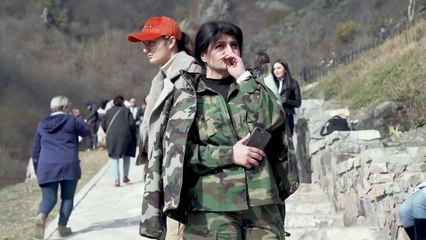 الأرمن يودعون دير داديفانك في ناغورني قره باغ