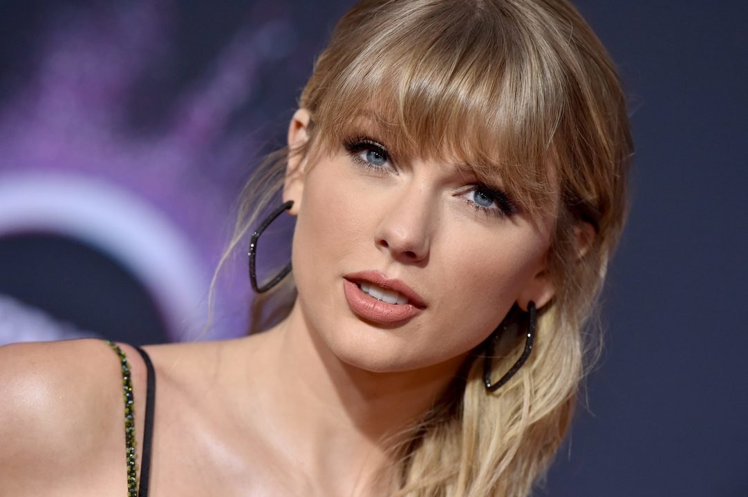 Taylor Swift Told Paul McCartney Her Creative Process for 'Folklore' and We're Applauding