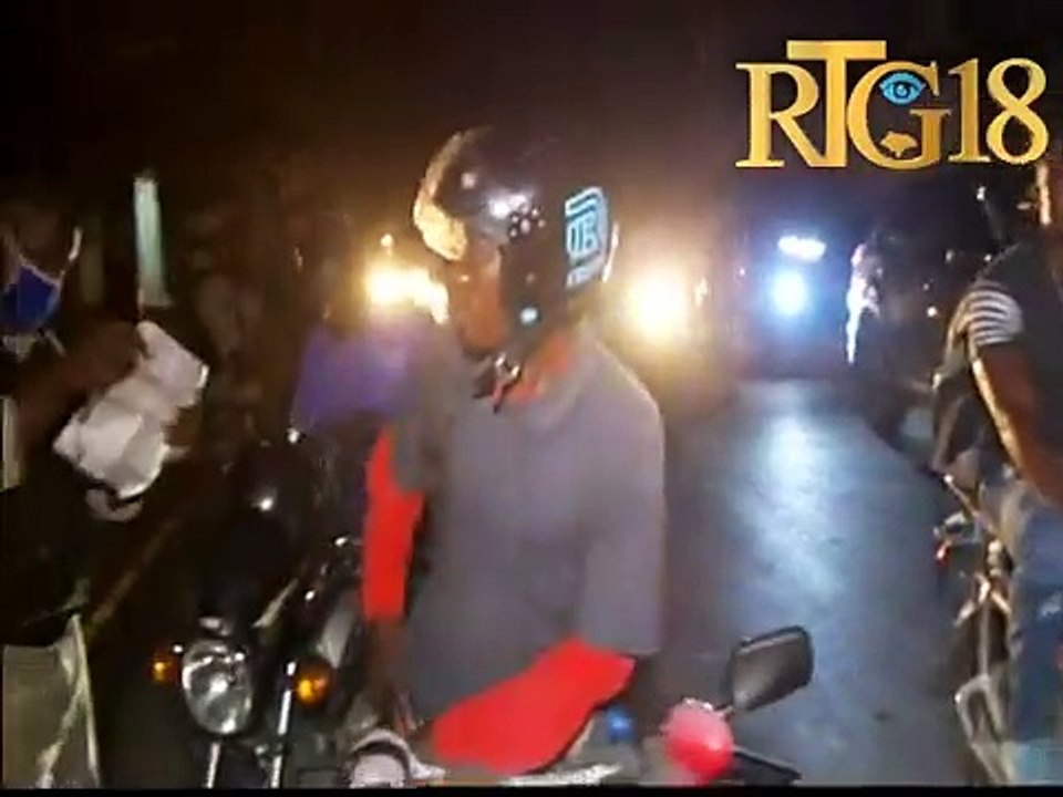 Lapolis kontinye mennen operasyon nan plizyè kwen nan zòn metwoplitèn lan, fè arestasyon, sezi zam