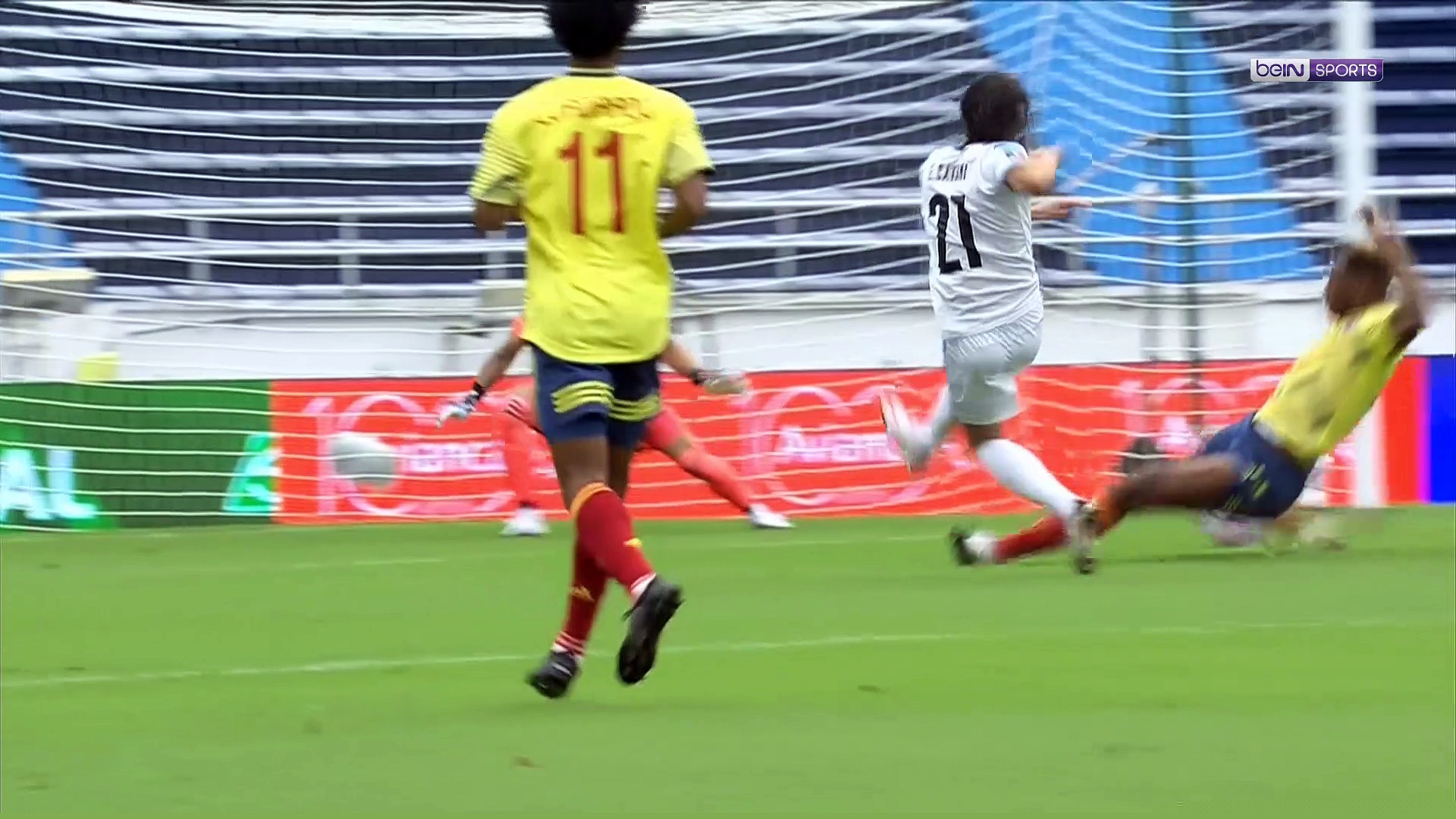 Qualifs Mondial 2022 : Suarez et Cavani ont frappé, la Colombie KO !