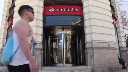 Tömeges létszámleépítés a legnagyobb spanyol banknál