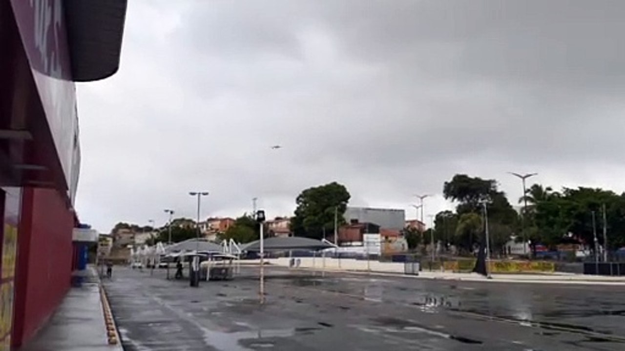 [SBFZ Spotting]Boeing 737-800 PR-GGM na aproximação final antes de pousar em Fortaleza vindo de Manaus