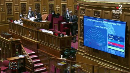 Congé paternité : le Sénat vote le doublement du congé, porté à 28 jours