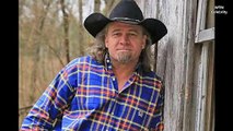 Country music singer Doug Supernaw dies at 60