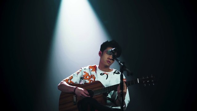 Bukannya Aku Takut - Ariel Noah (feat Mirriam Eka)