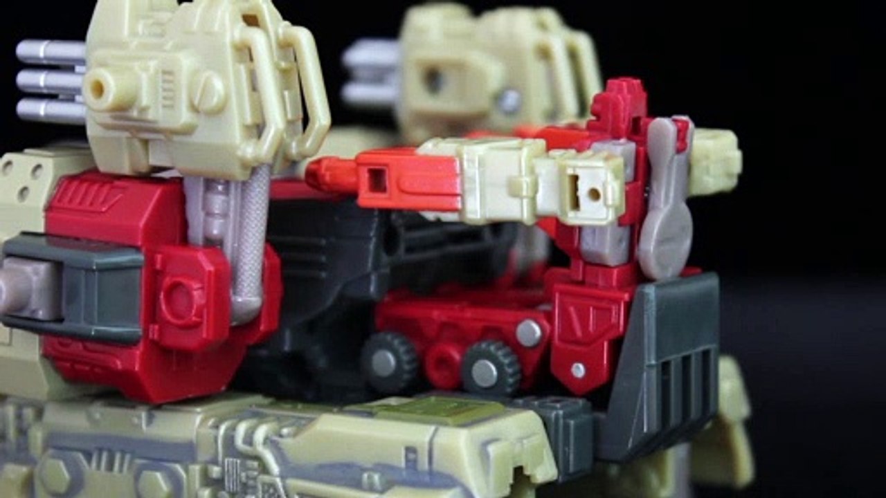 Transformers - "Armada" Demolishor w/ Blackout Review