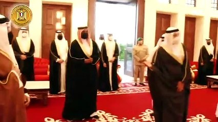 رئيس الوزراء يؤدي واجب العزاء في وفاة الأمير خليفة بن سلمان آل خليفة