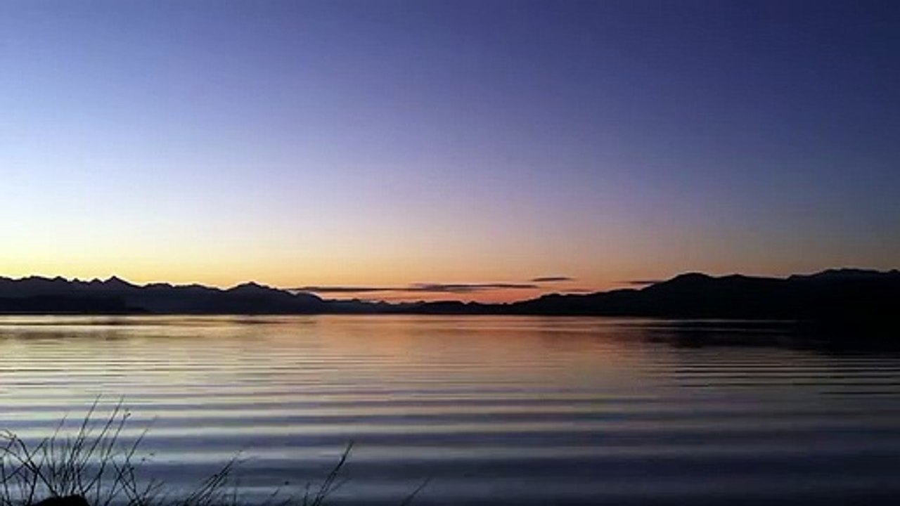 music-of-music-to-sleep-and-relax-beautiful-sunset-meditation-anti-stress-excellent. musica-para-dormir-y-relajarse-bellisimo-atardecer-meditacion-anti-estress-excelente.