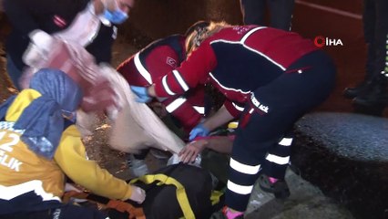 TEM Otoyolu’nda yol kenarına savrulan minibüs takla attı: 2 ağır yaralı