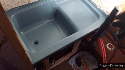 11-14-20 Camper Updates - Painting a fiberglass bathtub with appliance epoxy