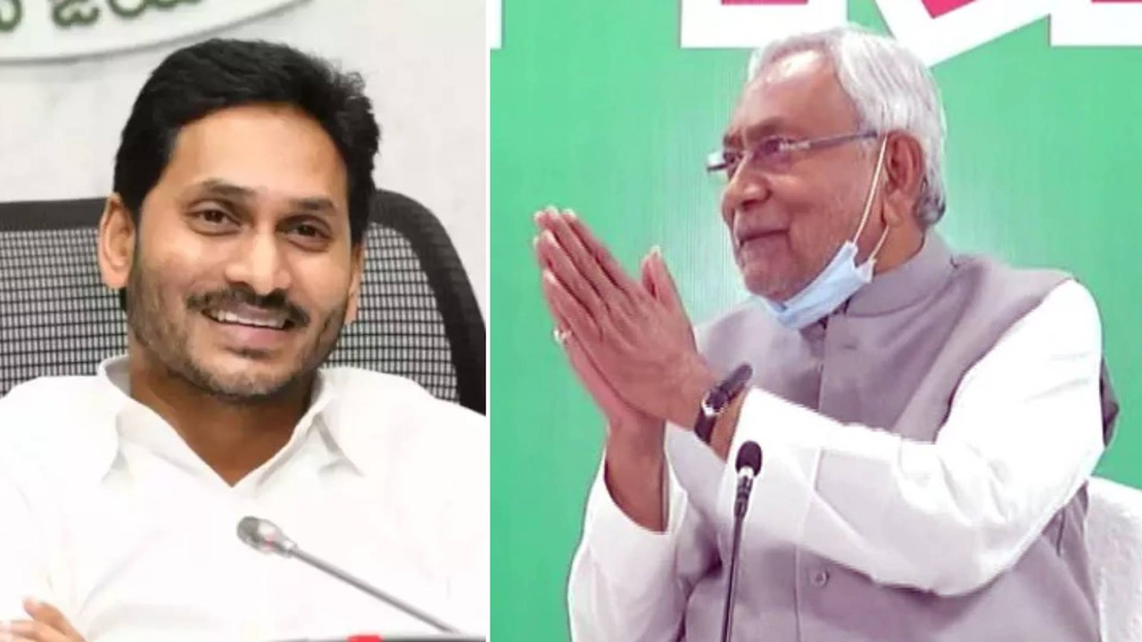 NDA Key Meeting in Bihar | Oneindia Telugu