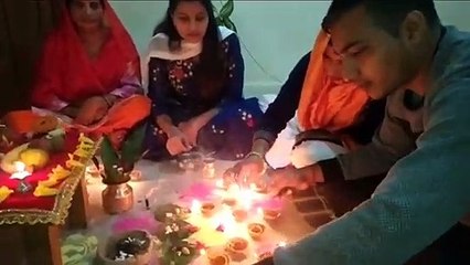 महेवा में भारतीय जनता पार्टी की नेत्री ने घर पर धूमधाम से मनाया दीपावली का त्यौहार
