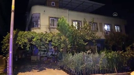 Adana'da bir genç aynı evde kaldığı aile dostunu bıçakla ağır yaraladı