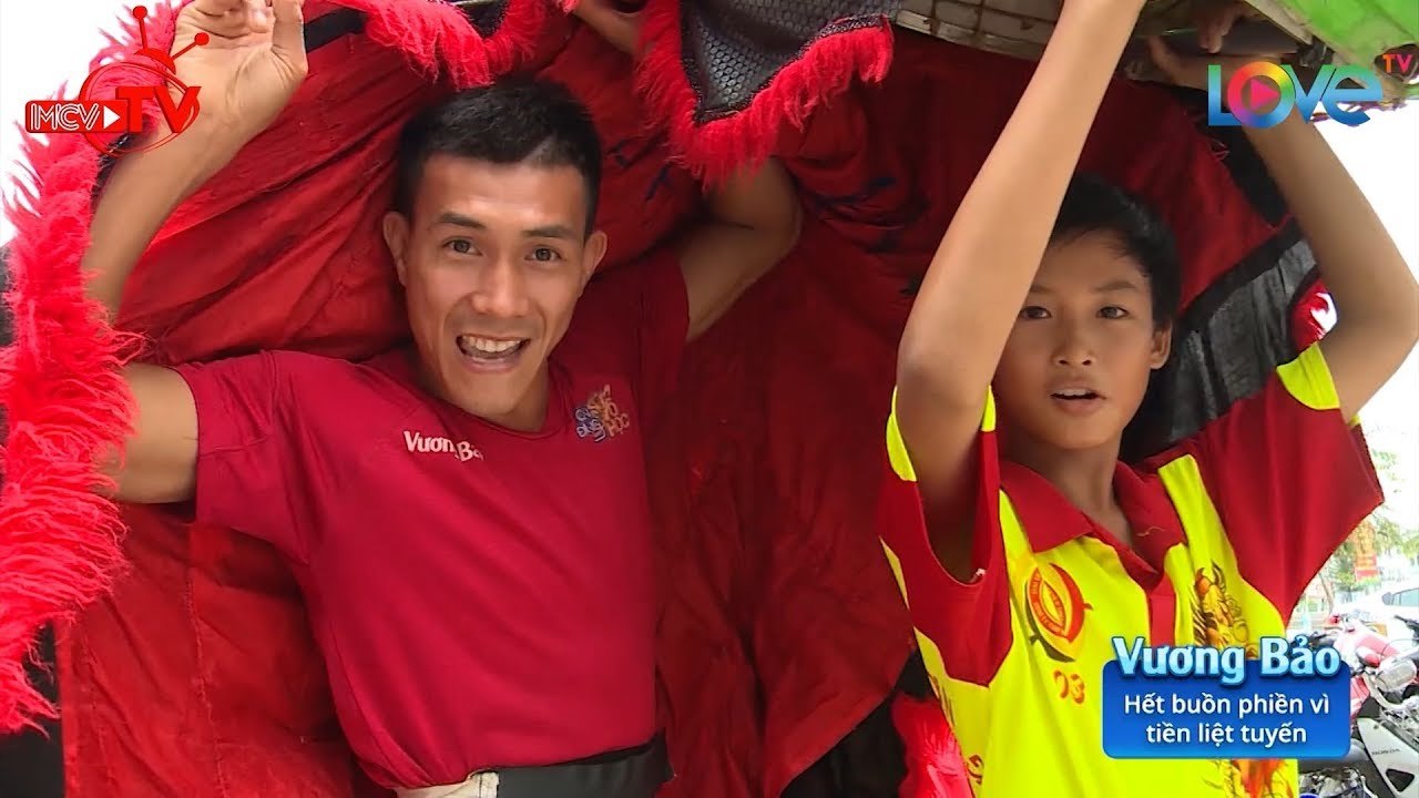 Kinh ngạc khi Độc cô cầu bại Duy Nhất bất ngờ "bỏ muay" đi múa lân 