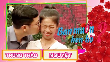Cô gái Bình Thuận cực duyên nhăn mặt khi chàng trai quen trên BMHH trao nụ hôn đầu 