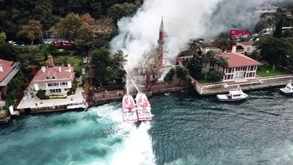 İstanbul'da tarihi Vaniköy Camii'nde yangın